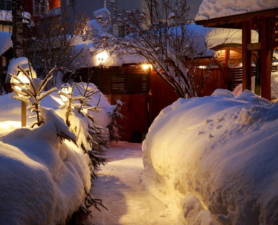 Hotel Cavallino Bianco - Weisses Roessl San Candido Exterior foto